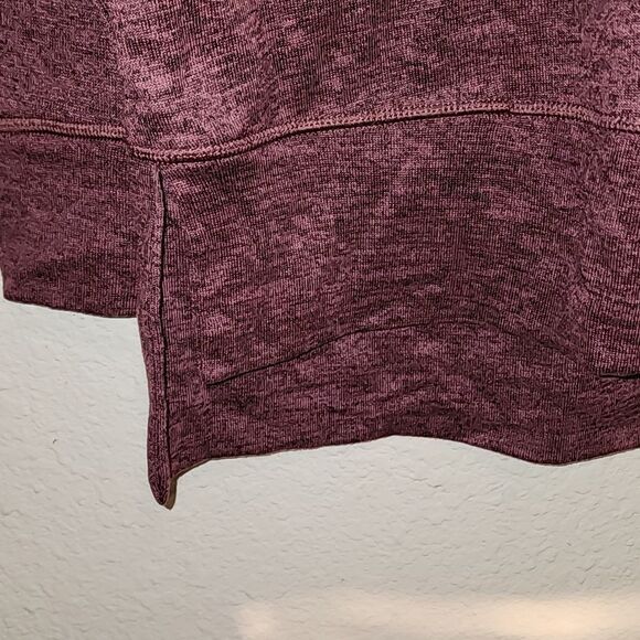 Old navy performance pullover sweatshirt - Picture 4 of 4